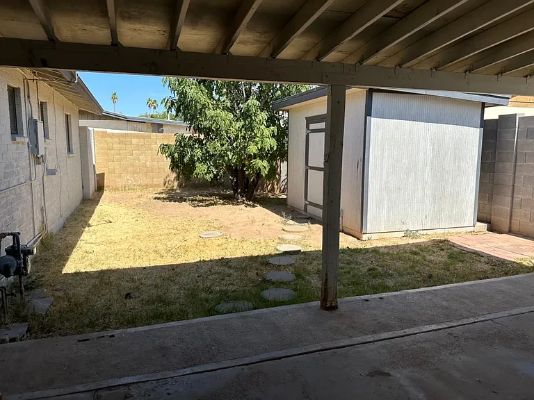6013 W Laurie Ln — Photo 15