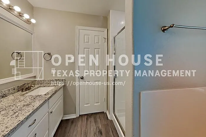 8307 Silver Lure Dr — Photo 9