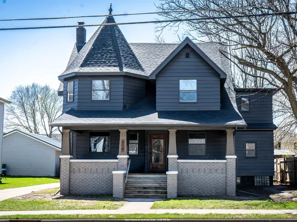 329 Taylor St, Kaukauna, WI 54130