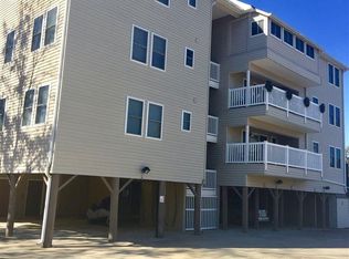 407 28th Ave S, North Myrtle Beach, SC 29582