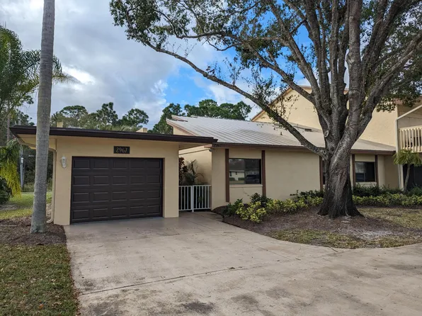 2967 Bent Pine Drive, Fort Pierce, FL 34951