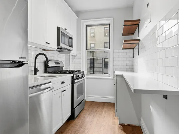 680 West 204th Street image 6 of 6