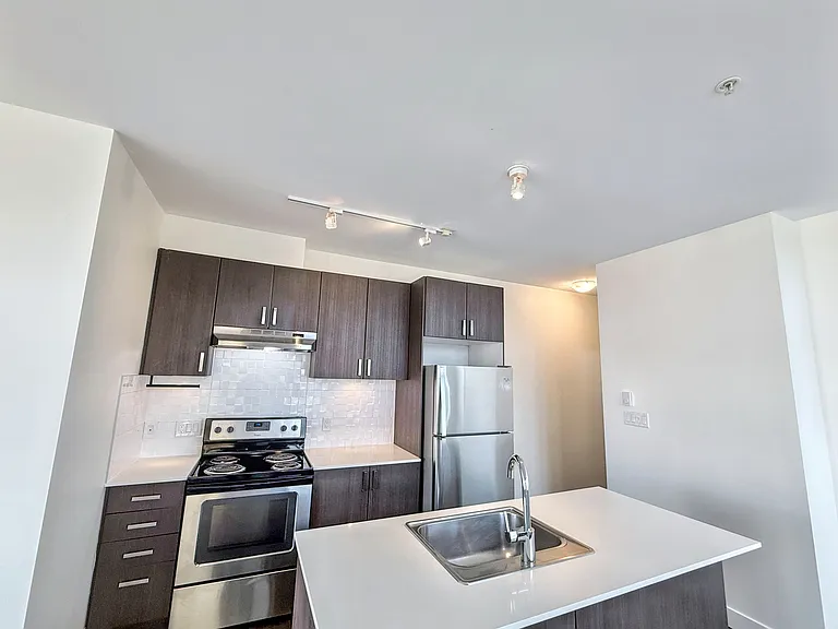 708 E 26th Ave #306 — Photo 9