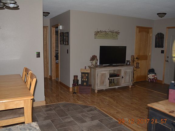 2nd image of 696 Highland Ave