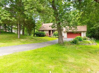 110 Read Rd, Red hook, NY 12571