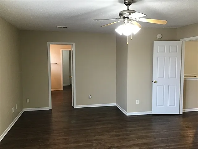 8838 Squire Boone Ct — Photo 11