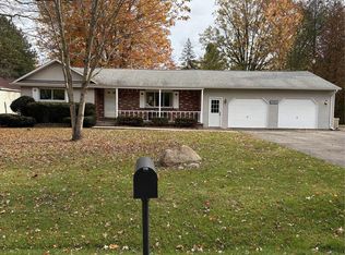 2233 Amy St, Burton, MI 48519
