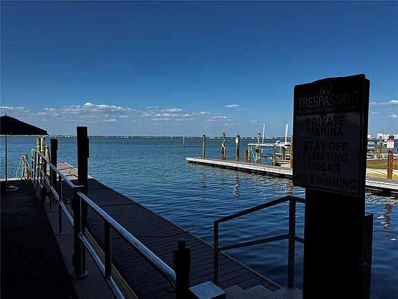5th image of 408 GULF OF MEXICO DRIVE #2112