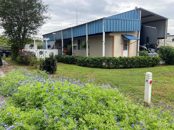124 Wren, Livingston, TX 77351