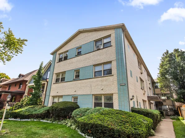 1615 W Touhy Ave APT 2N, Chicago, IL 60626
