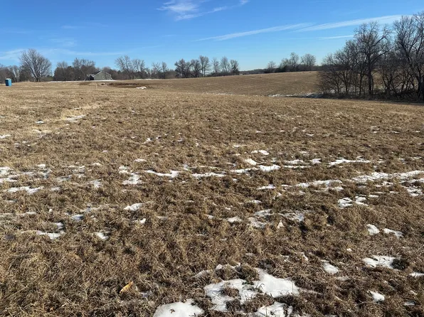 55623 230th St, Glenwood, IA 51534