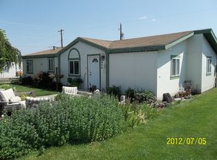404 S Grant Ave, Warden, WA 98857