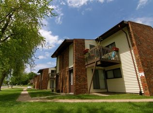 801-895 W 17th St #811, Marshfield, WI 54449