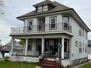 91 Greaton Rd FLOOR 2, West Roxbury, MA 02132