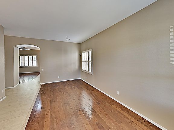 3rd image of 2316 N Adair Cir