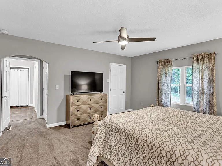 4481 McLain Cir — Photo 27