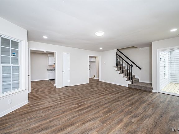 5th image of 6066 Shiloh Pl