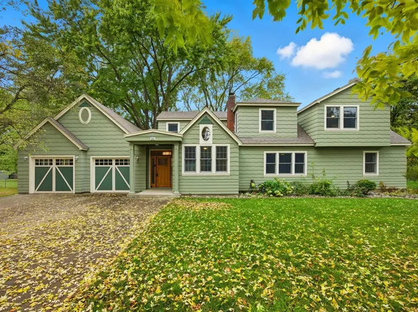 2201 Saint Stephens St, Saint Paul, MN 55113