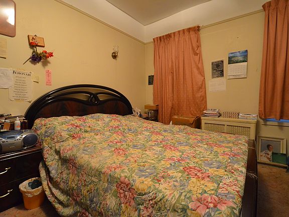 5th image of 748 Taylor Ave