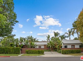 5051 Noble Ave, Sherman Oaks, CA 91403