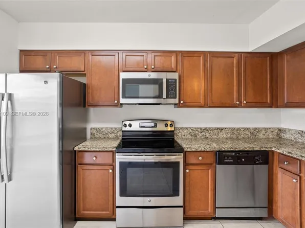 22311 SW 88th Pl Unit 102-4, Cutler Bay, FL 33190