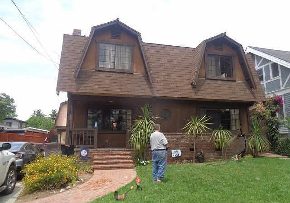 1st image of 199 N Hermosa Ave