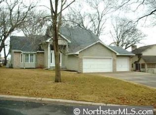 1752 122nd Ln NW, Coon Rapids, MN 55448
