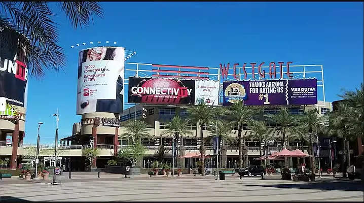 Westgate is located only 1.5 miles from the home. There are many shops, restaurants and often live entertainment.