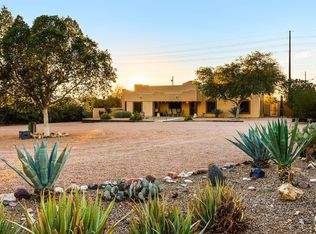 385 N Tomahawk Rd, Apache Junction, AZ 85119