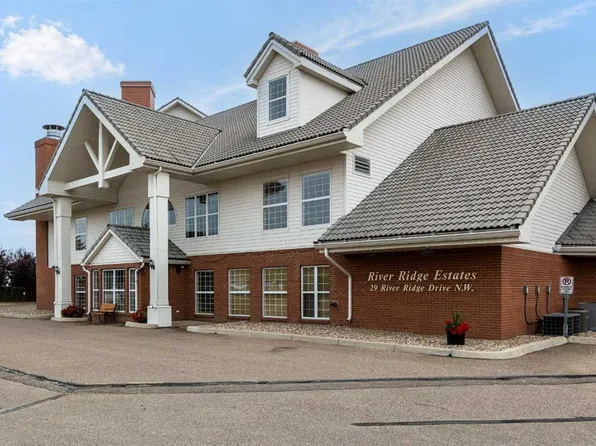 29 W River Ridge Dr NW #331, Medicine Hat, AB T1A 8V3