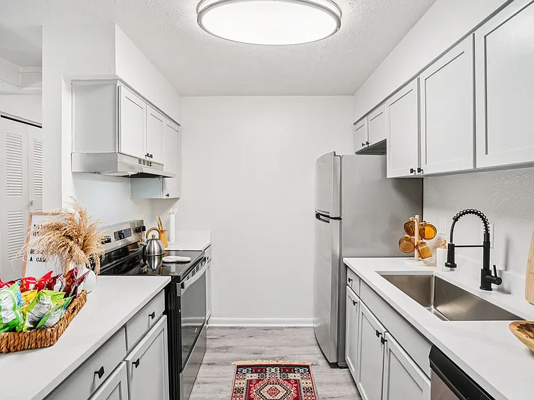 Dwell @ 750 — Photo 13
