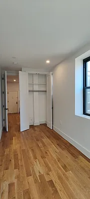 Rented by EXR | media 5