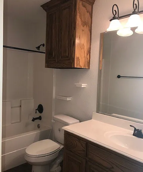 3905 Tournay Ln — Photo 20