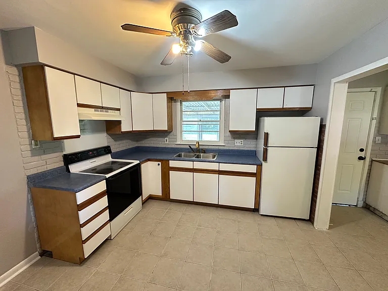 14 W Sherry Dr — Photo 21