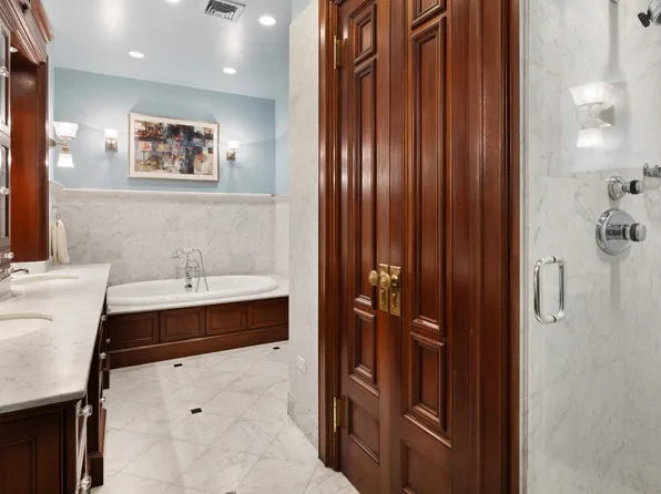 1 West 72nd Street image 10 of 16