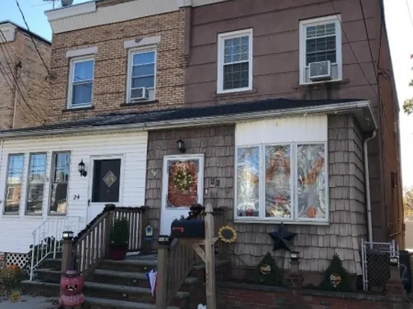 22 Howell Pl, Kearny Town, NJ 07032