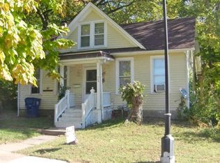 909 Ripley St, Davenport, IA 52803