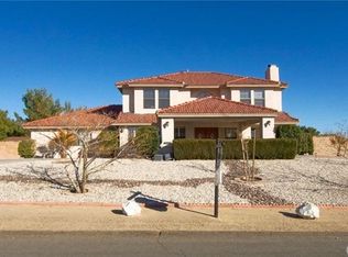 16261 Olalee Rd, Apple Valley, CA 92307