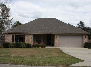 59 Travertine Dr, Hattiesburg, MS 39402