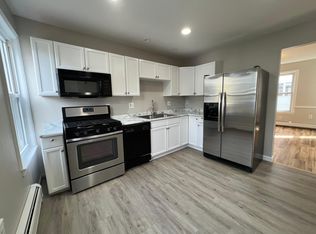 21 Carleton Ave #1, Haverhill, MA 01835