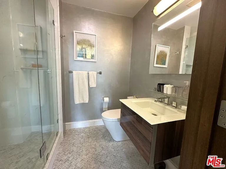 9300 Warbler Way — Photo 31