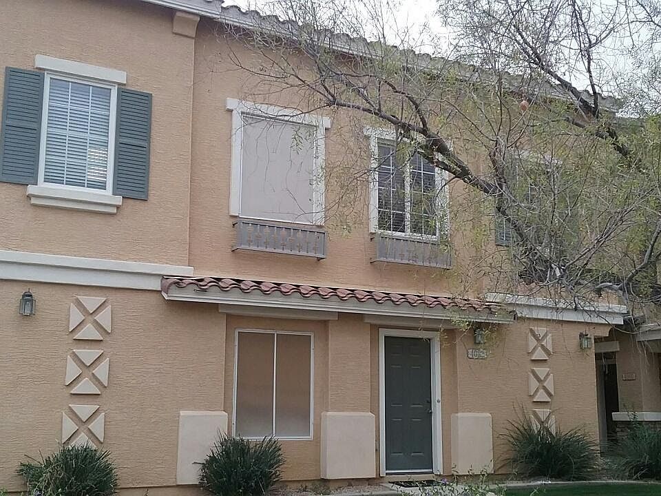 1st image of 4082 E Windsor Dr