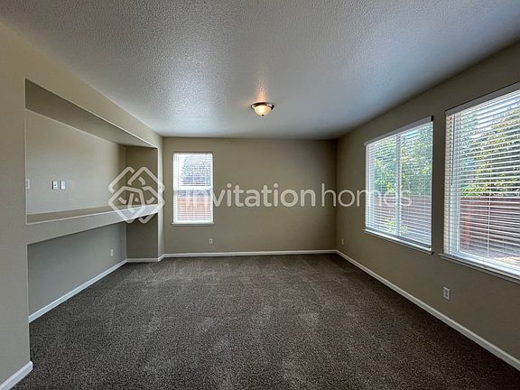 2nd image of 1252 Paddington Way