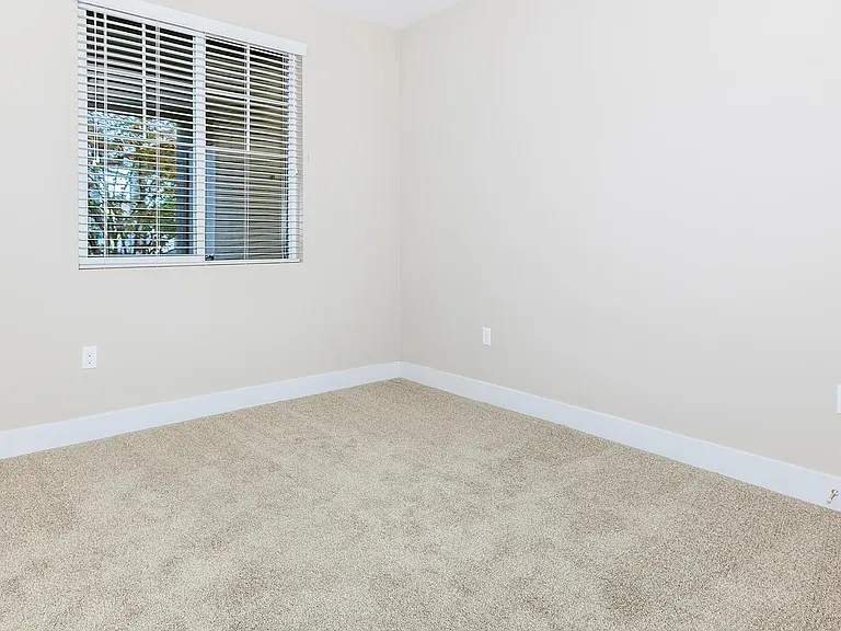 Sendero Gateway Apartment Homes — Photo 79