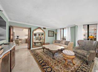 3525 Sage Rd APT 1512, Houston, TX 77056