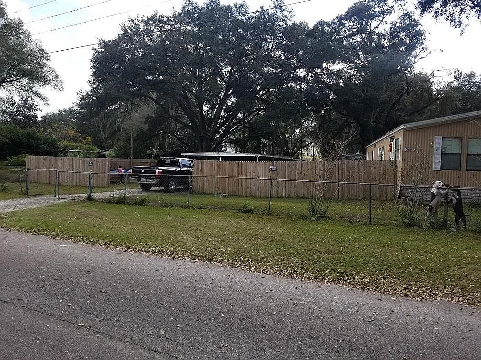 2nd image of 10923 Ross St