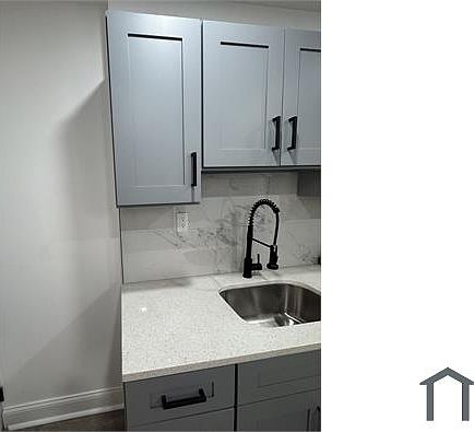 2nd image of 3740 M St