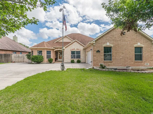 15614 DELL LN, Selma, TX 78154