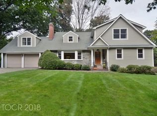 249 McKinley Pl, Ridgewood, NJ 07450