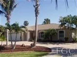2028 Palaco Grande Pkwy, Cape Coral, FL 33904